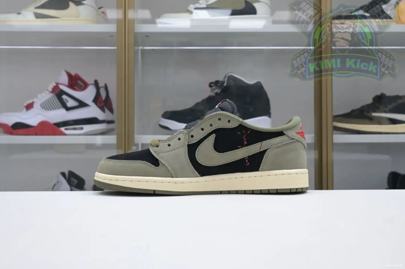 Kimikick Jordan Air Travis 7.0 Jordan OG Low Scott x 1 0702